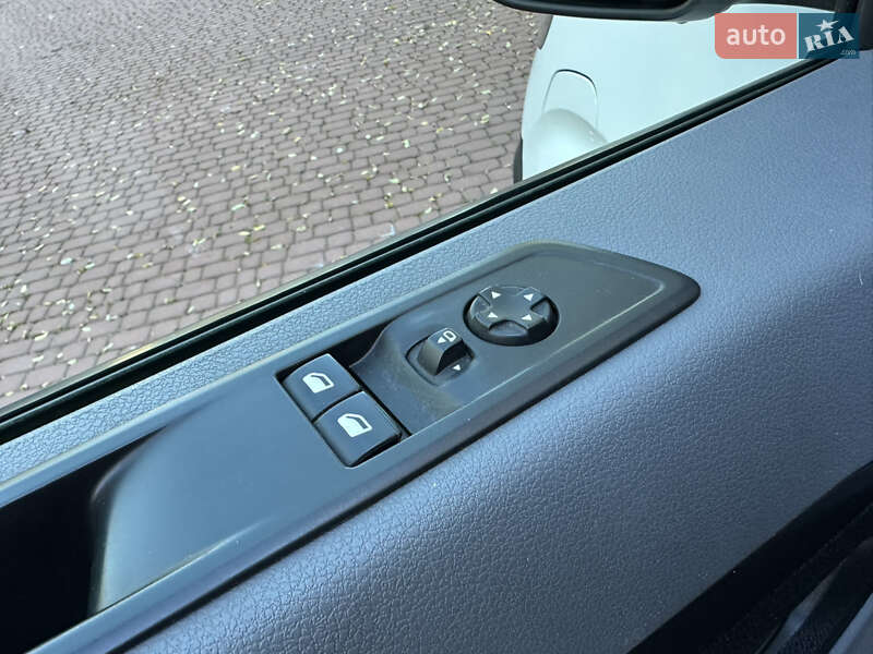 Микроавтобус грузовой (до 3,5т) Opel Vivaro-e 2021 в Львове фото 11 Микроавтобус грузовой (до 3,5т) Opel Vivaro-e 2021 в Львове