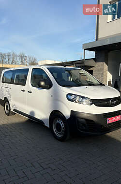 Минивэн Opel Vivaro-e 2023 в Ровно