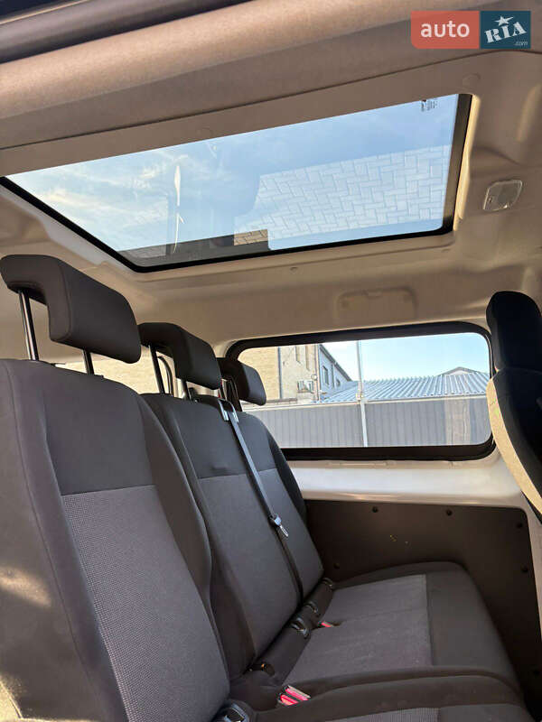 Минивэн Opel Vivaro-e 2023 в Ровно