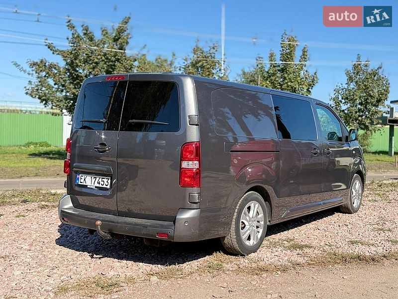 Вантажний фургон Opel Vivaro-e 2021 в Житомирі