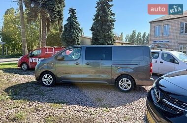 Вантажний фургон Opel Vivaro-e 2021 в Житомирі