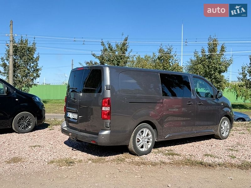 Вантажний фургон Opel Vivaro-e 2021 в Житомирі