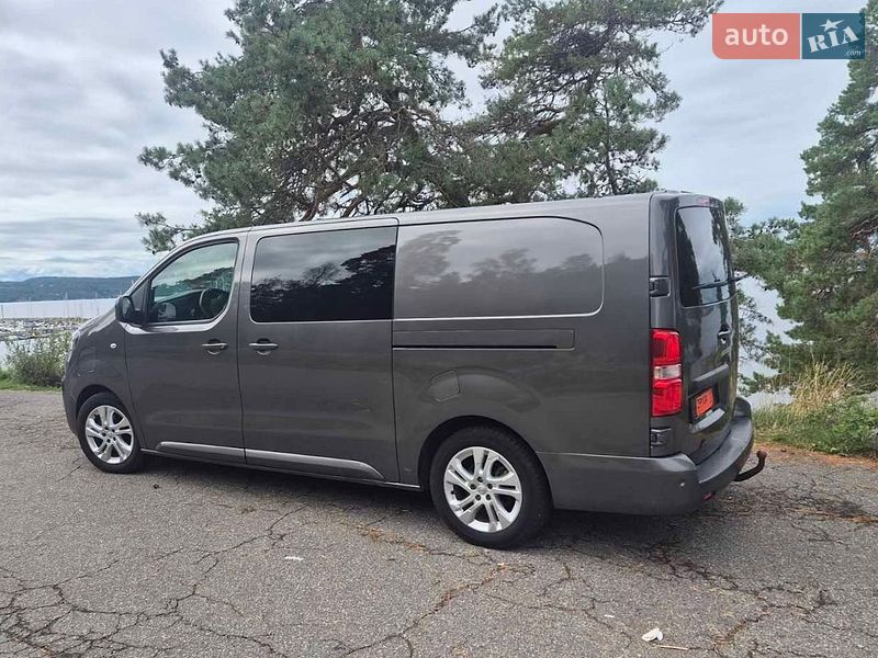 Вантажний фургон Opel Vivaro-e 2021 в Житомирі