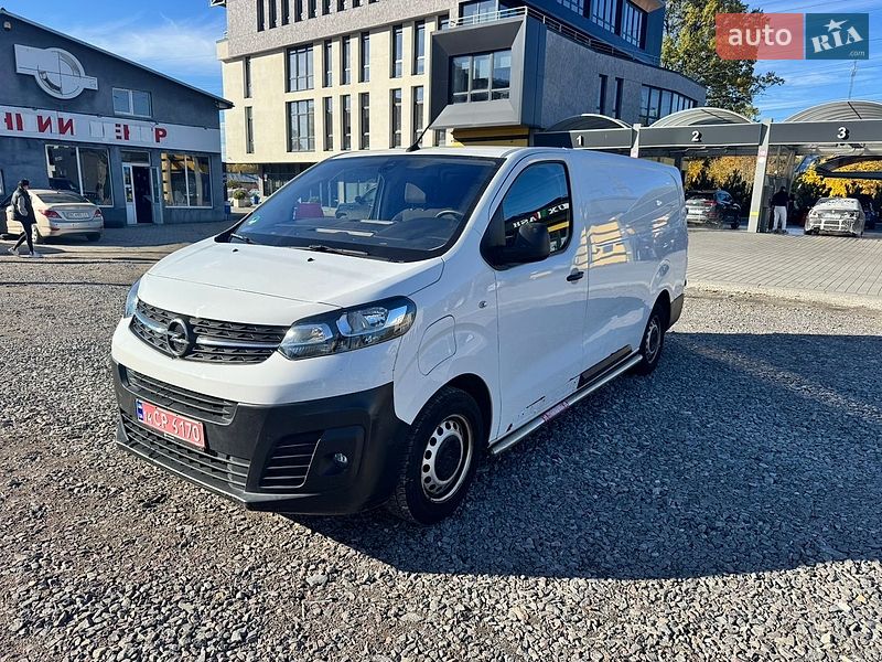 Opel Vivaro-e 2024