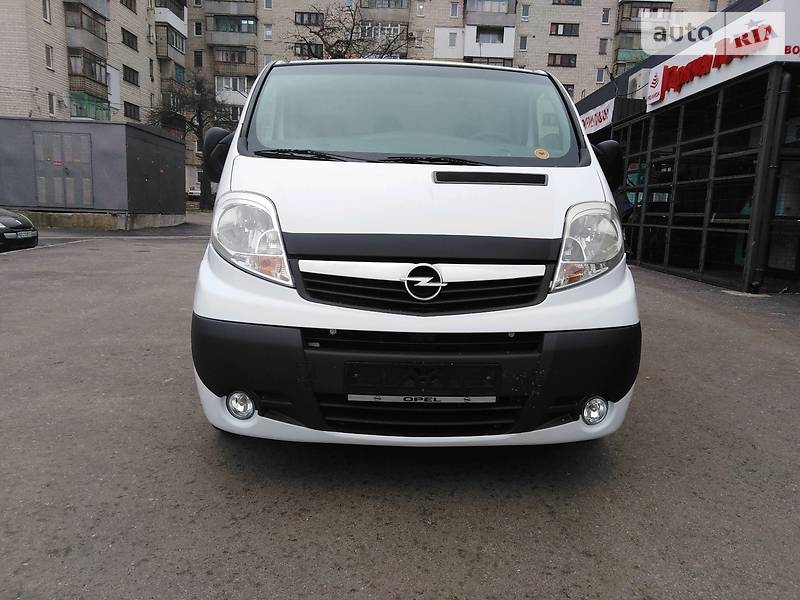 Opel Vivaro груз. EXTRA