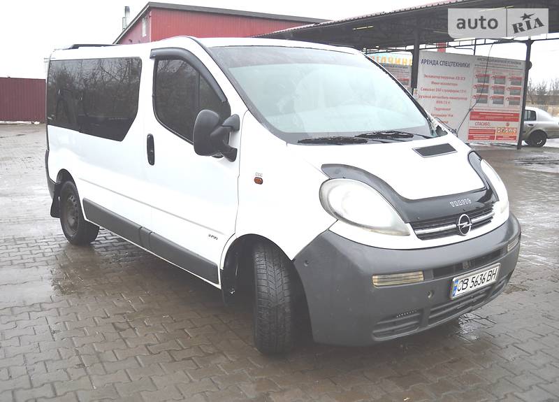 Opel Vivaro пасс. 1.9CDTI passenger