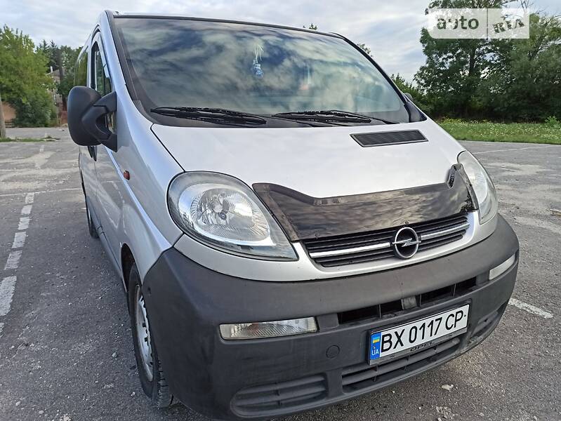 Opel Vivaro пасс.