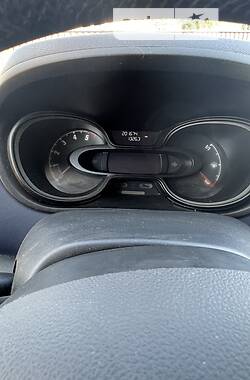 Унiверсал Opel Vivaro пасс. 2017 в Чернівцях