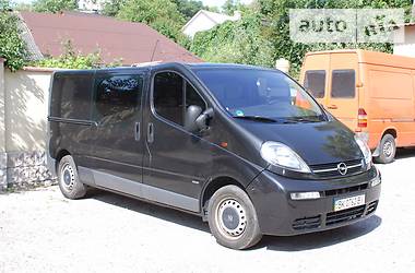 Минивэн Opel Vivaro 2005 в Остроге