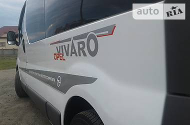 Минивэн Opel Vivaro 2004 в Виноградове