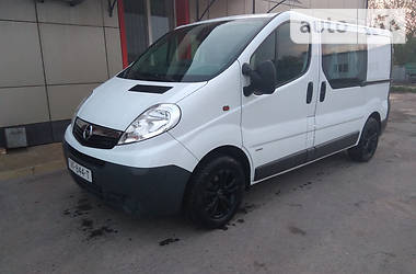 Вантажопасажирський фургон Opel Vivaro 2013 в Кременчуці