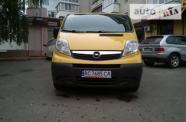 Минивэн Opel Vivaro 2011 в Луцке