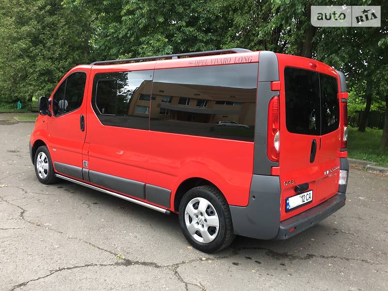 Минивэн Opel Vivaro 2013 в Млинове