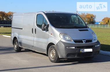 Грузопассажирский фургон Opel Vivaro 2003 в Днепре