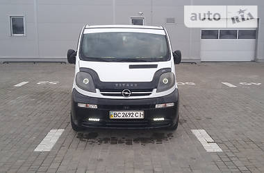 Минивэн Opel Vivaro 2003 в Львове