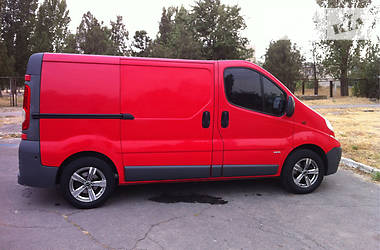 Вантажопасажирський фургон Opel Vivaro 2007 в Бериславі