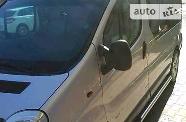 Вантажопасажирський фургон Opel Vivaro 2008 в 