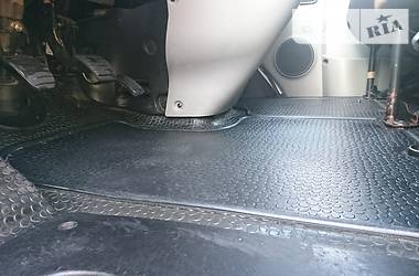 Мінівен Opel Vivaro 2010 в 
