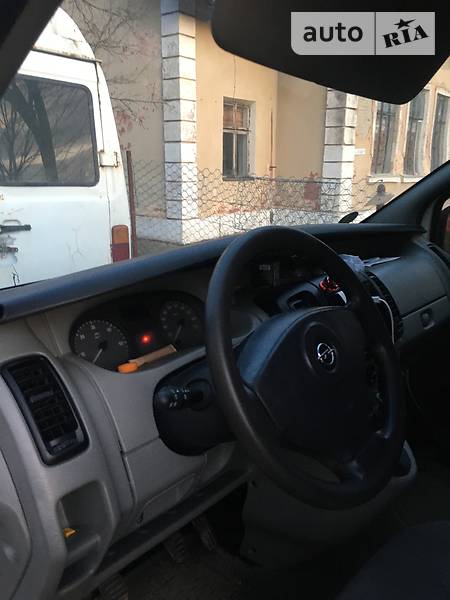 Вантажопасажирський фургон Opel Vivaro 2007 в Коломиї