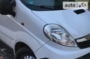 Вантажопасажирський фургон Opel Vivaro 2007 в 