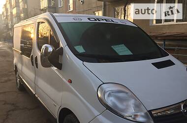 Грузопассажирский фургон Opel Vivaro 2012 в Залещиках