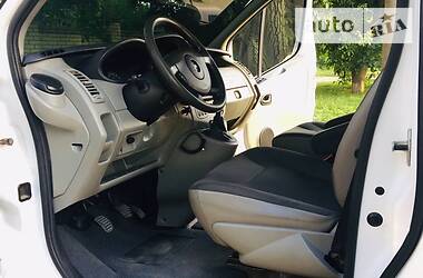 Минивэн Opel Vivaro 2011 в 
