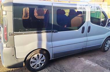  Opel Vivaro 2004 в 