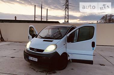 Грузопассажирский фургон Opel Vivaro 2004 в Одессе