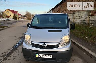 Вантажопасажирський фургон Opel Vivaro 2009 в 
