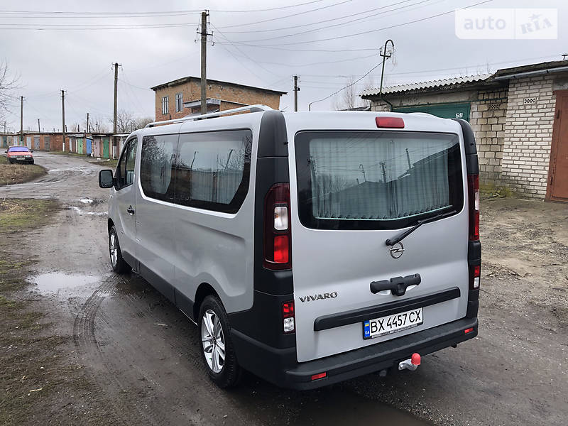 Мінівен Opel Vivaro 2015 в Козятині