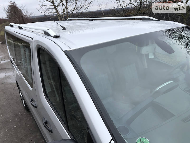 Мінівен Opel Vivaro 2015 в Козятині