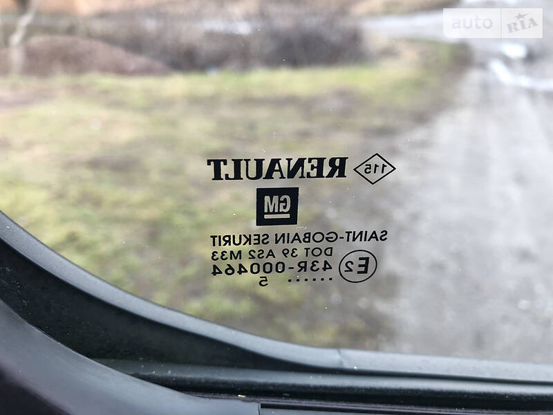 Мінівен Opel Vivaro 2015 в Козятині