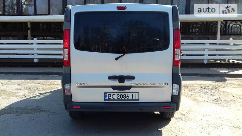 Минивэн Opel Vivaro 2007 в Львове