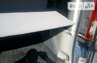 Мінівен Opel Vivaro 2013 в 