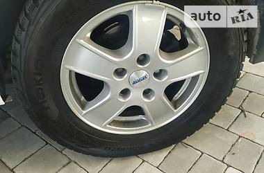 Вантажопасажирський фургон Opel Vivaro 2011 в 