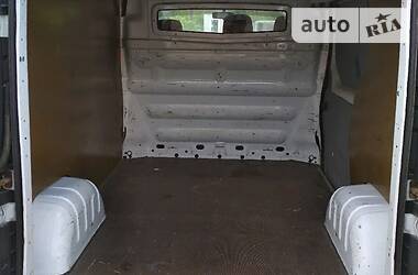 Вантажопасажирський фургон Opel Vivaro 2007 в 