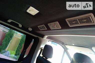 Вантажопасажирський фургон Opel Vivaro 2013 в 