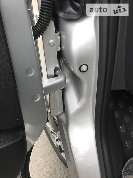 Мінівен Opel Vivaro 2017 в Бродах