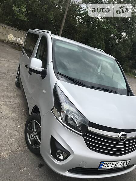 Мінівен Opel Vivaro 2017 в Бродах