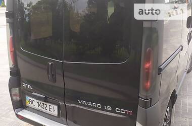 Грузопассажирский фургон Opel Vivaro 2006 в Львове