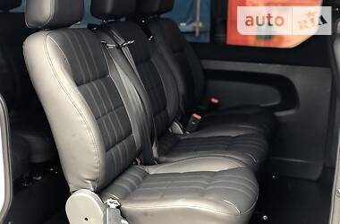 Универсал Opel Vivaro 2017 в 