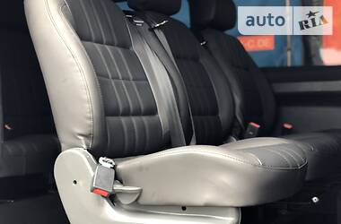 Универсал Opel Vivaro 2017 в 