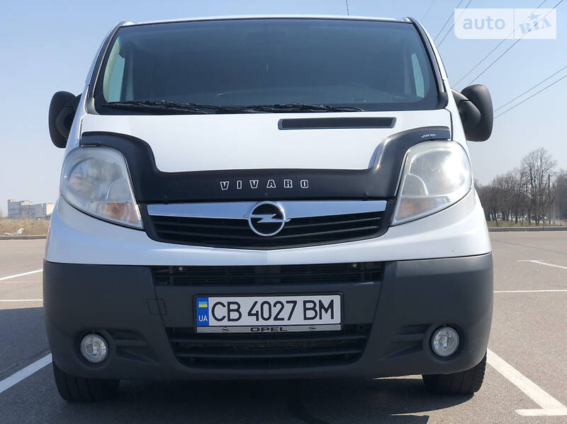 Минивэн Opel Vivaro 2007 в Чернигове