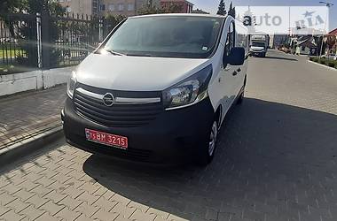 Вантажопасажирський фургон Opel Vivaro 2017 в Луцьку