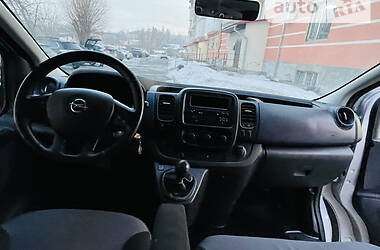 Мінівен Opel Vivaro 2016 в Рівному