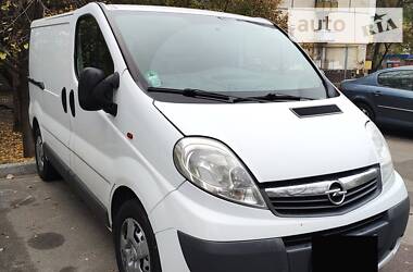 Грузопассажирский фургон Opel Vivaro 2011 в Киеве