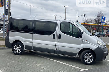 Мінівен Opel Vivaro 2002 в Києві