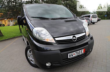 Минивэн Opel Vivaro 2012 в Дрогобыче