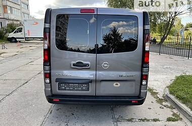 Минивэн Opel Vivaro 2016 в Киеве