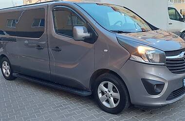 Минивэн Opel Vivaro 2015 в Киеве